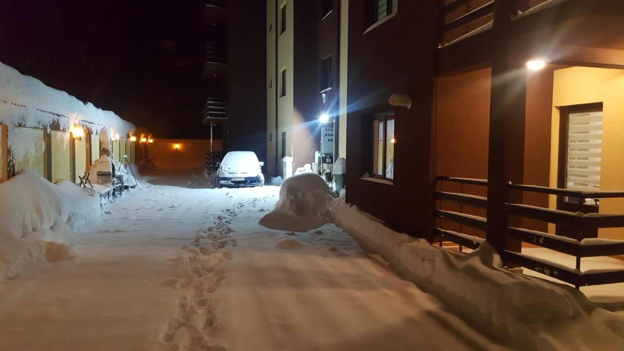 Hotel Apartament Eldya Comfort&Suites Predeal Exteriör bild