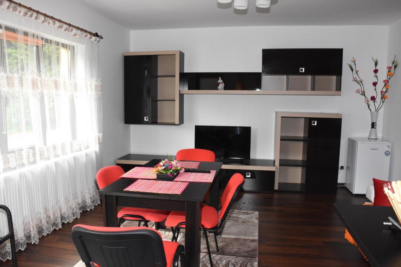 Hotel Apartament Eldya Comfort&Suites Predeal Exteriör bild
